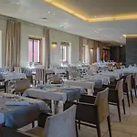 Your & Hotel Alcobaca