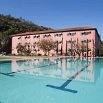 Your & Hotel Alcobaca