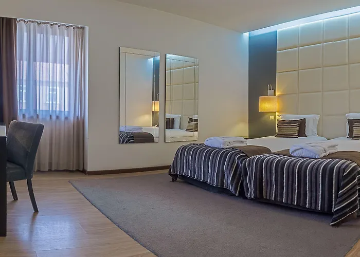 Your & Отель Алкобаса