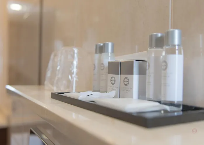 Your & Отель Алкобаса