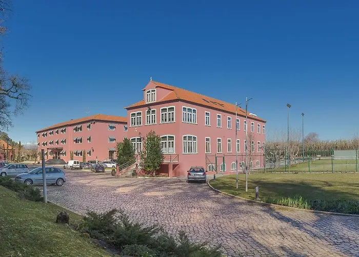 Your & Отель Алкобаса