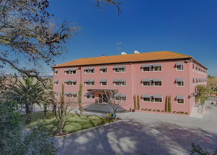 Your & Отель Алкобаса