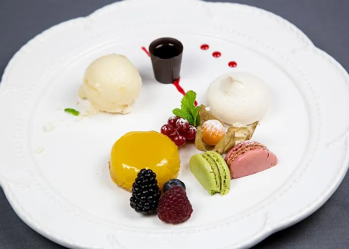 Your & Отель Алкобаса