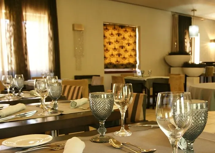 Отель Your & Алкобаса