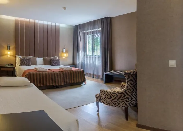 Your & Отель Алкобаса